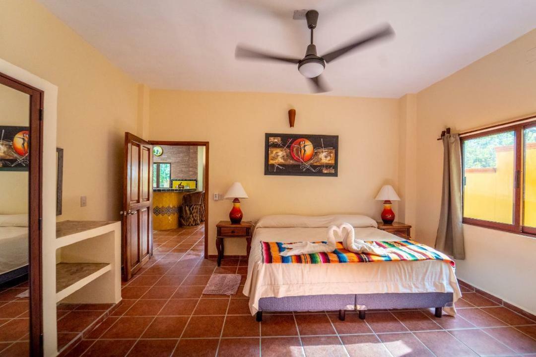 Casa Palmito Cerca De La Playa Villa Yelapa Exterior photo